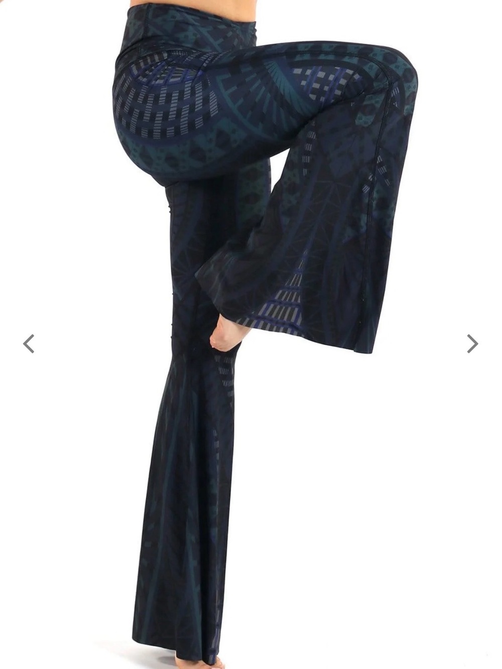 Yoga Democracy Warrior One Original Bell Flare Leggings Size S